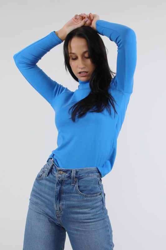 335580 Natalie Turtleneck